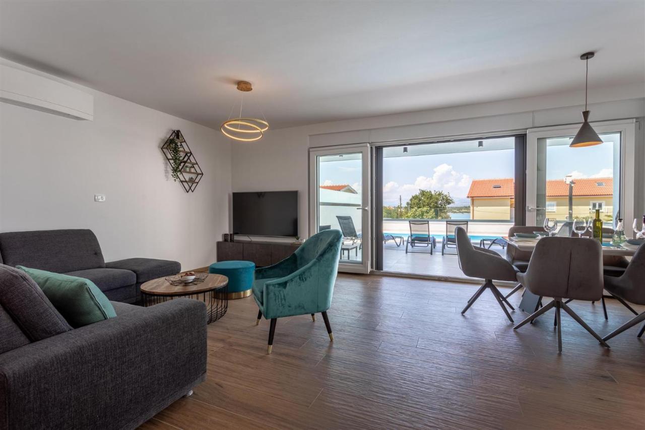 Villa Manhattan Dobrinj Eksteriør billede
