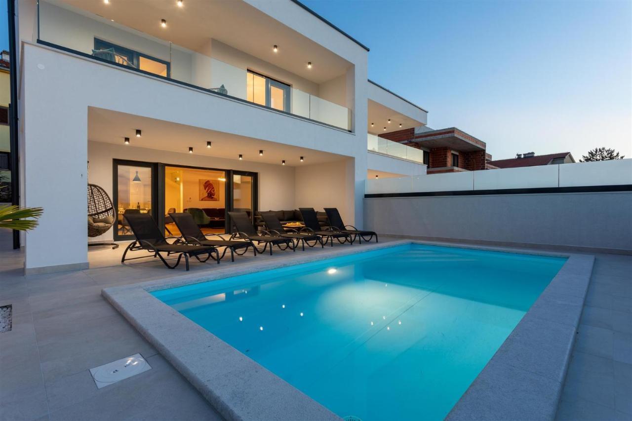 Villa Manhattan Dobrinj Eksteriør billede